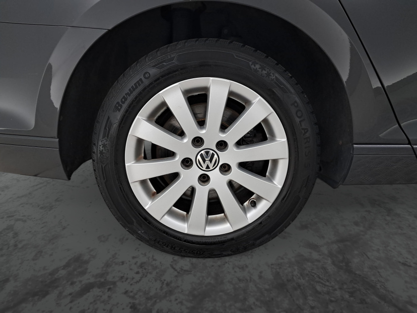 Volkswagen Passat, 2015