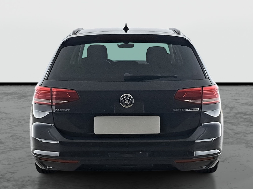 Volkswagen Passat, 2015