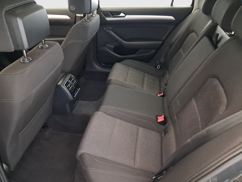 Volkswagen Passat, 2015