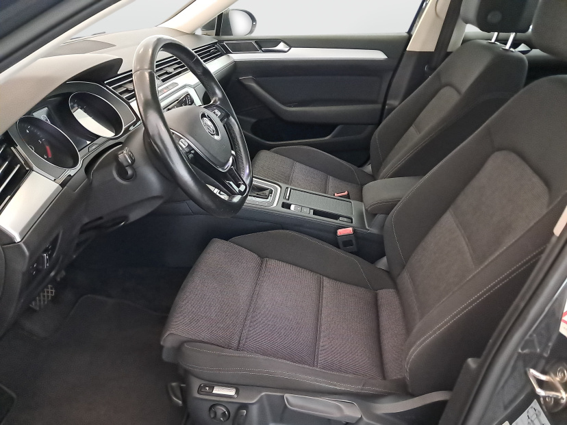Volkswagen Passat, 2015
