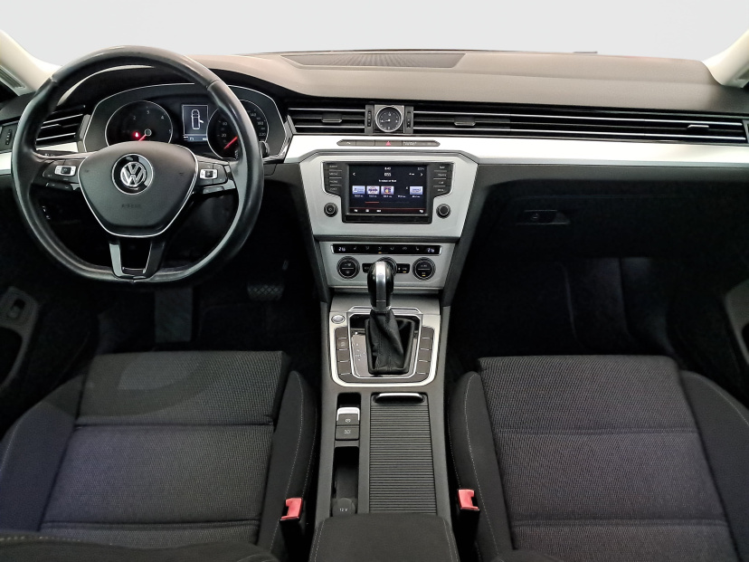 Volkswagen Passat, 2015