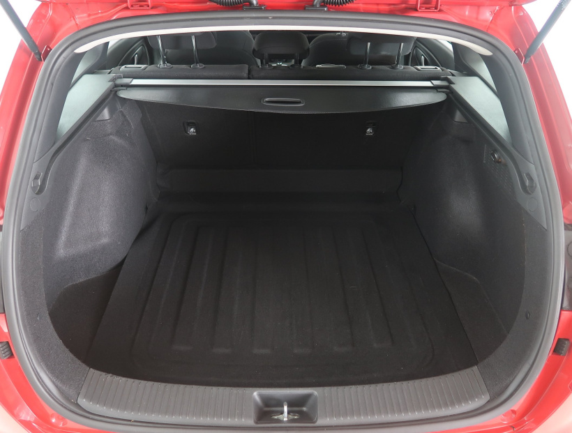 Hyundai i30, 2021