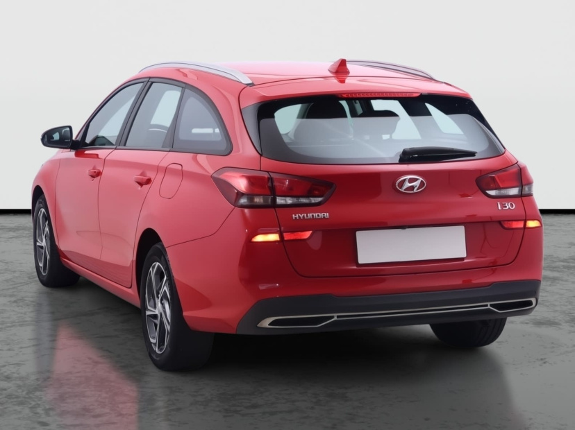 Hyundai i30, 2021