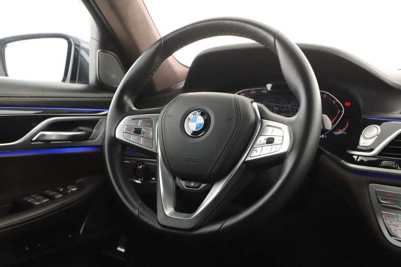 BMW 7, 2019