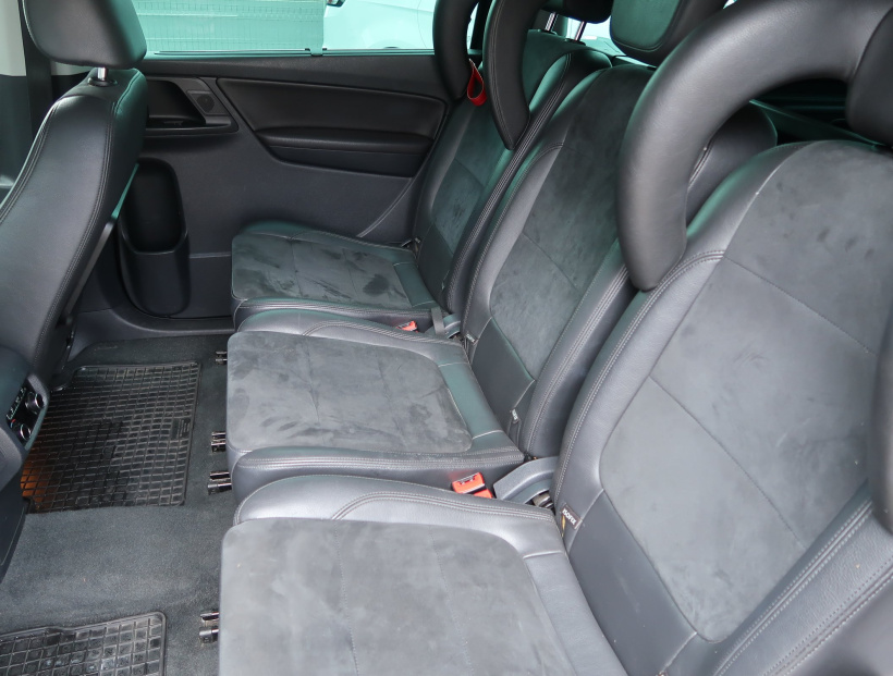 Volkswagen Sharan, 2012