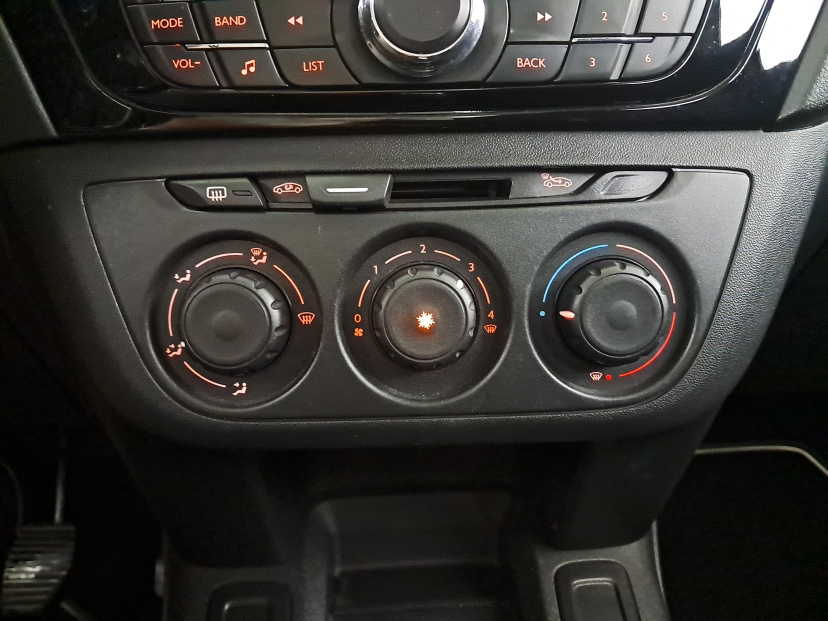 Peugeot 301, 2014