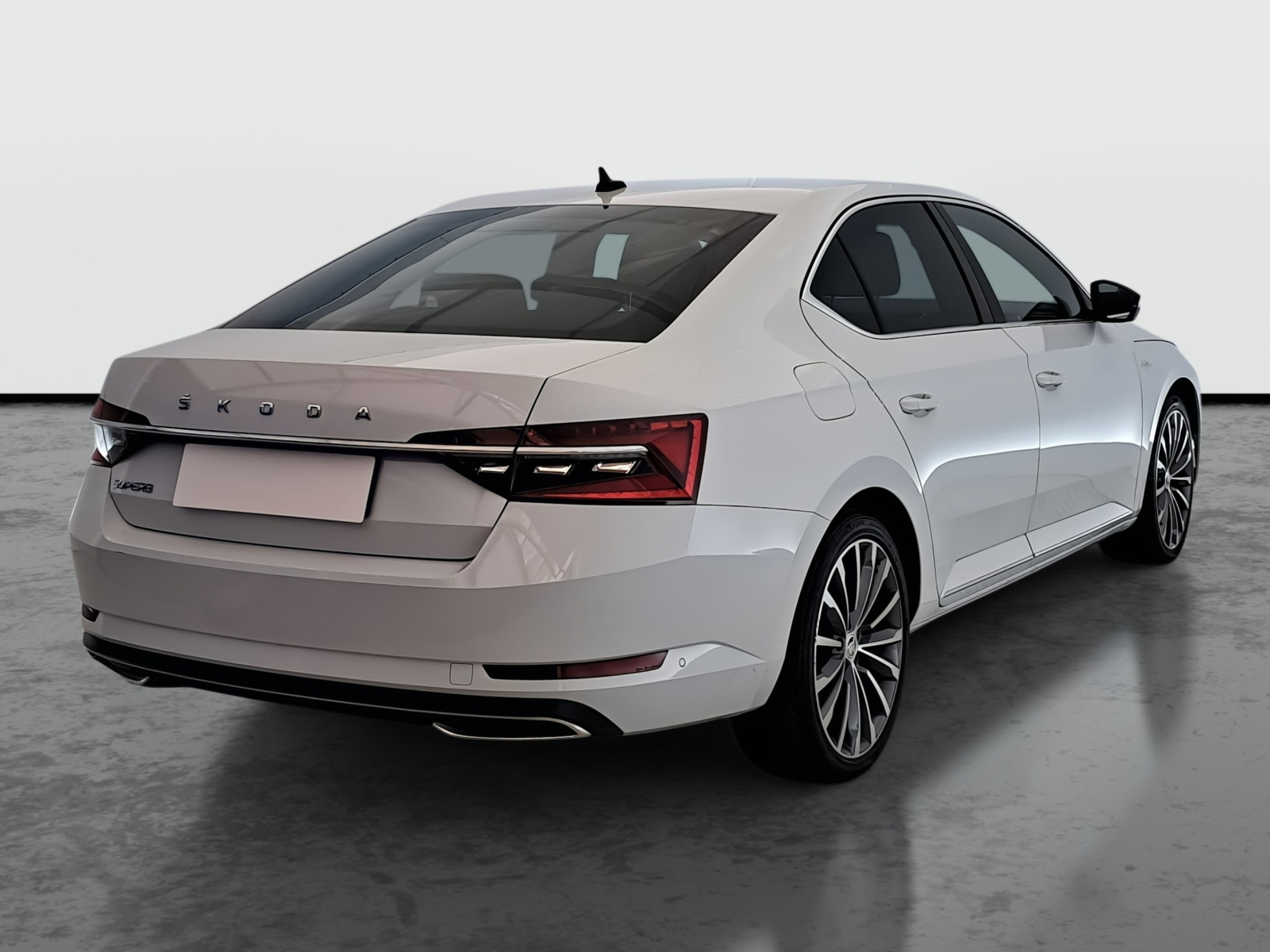 Škoda Superb - 2023