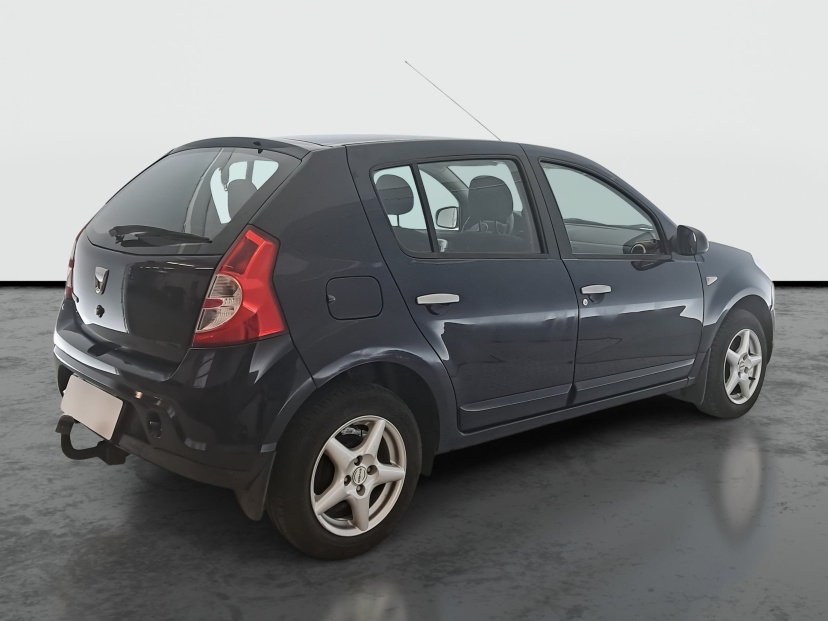 Dacia Sandero, 2011