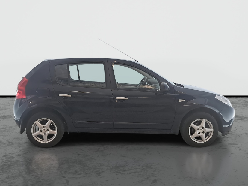 Dacia Sandero, 2011