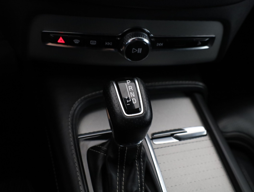 Volvo XC90, 2019
