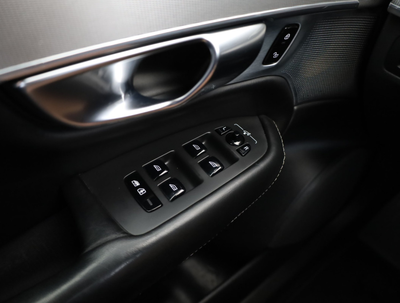 Volvo XC90, 2019