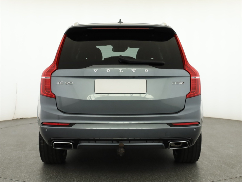 Volvo XC90, 2019