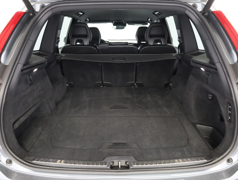 Volvo XC90, 2019
