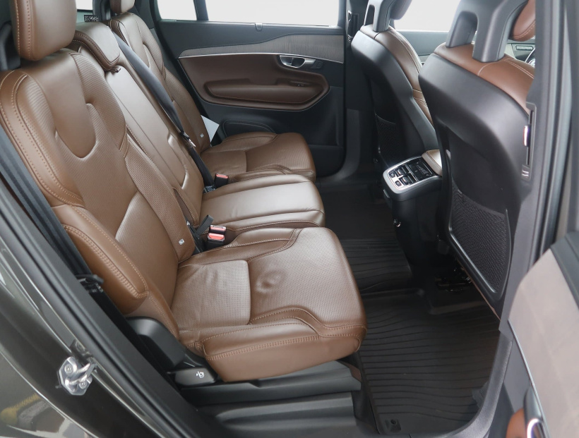 Volvo XC90, 2019