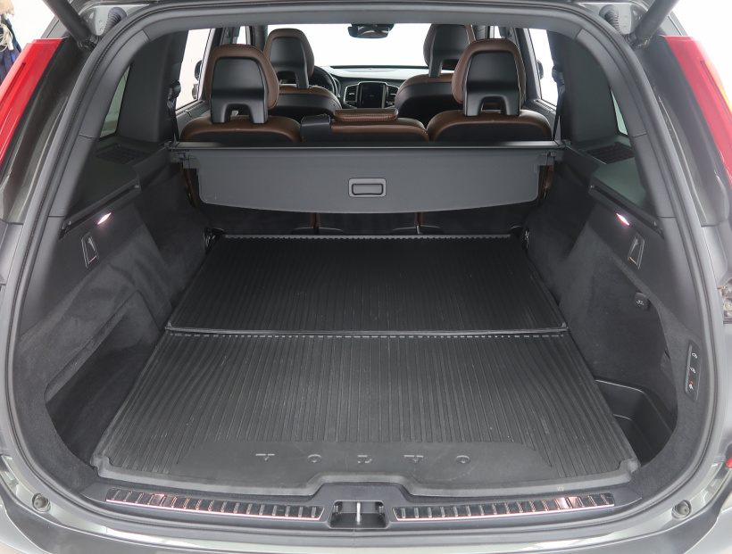 Volvo XC90, 2019