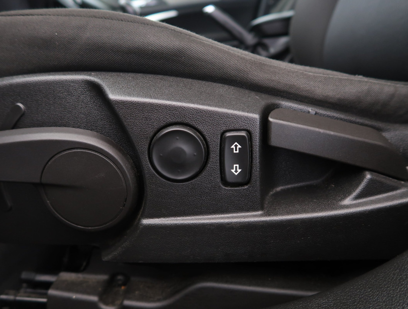 Opel Insignia, 2009
