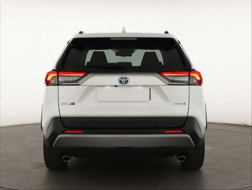 Toyota RAV 4, 2021