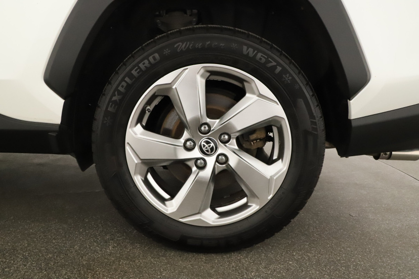 Toyota RAV 4, 2021
