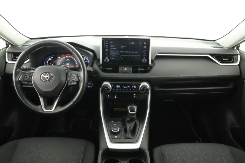 Toyota RAV 4, 2021