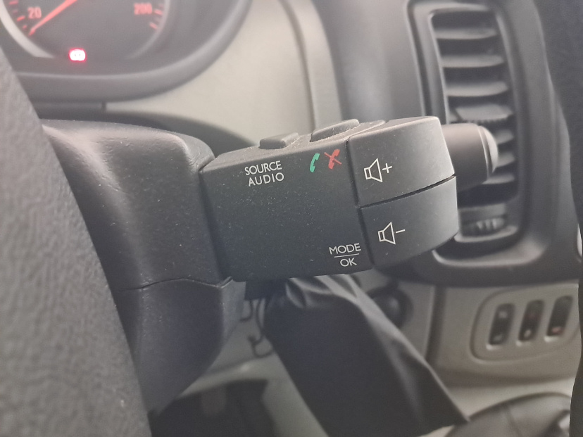 Opel Vivaro, 2012