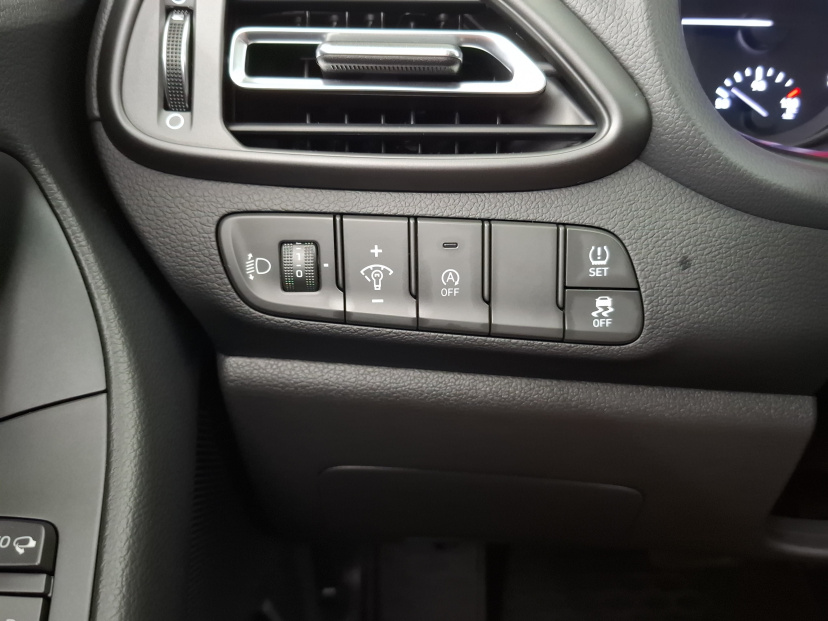 Hyundai i30, 2023