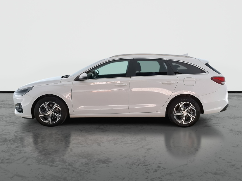 Hyundai i30, 2023