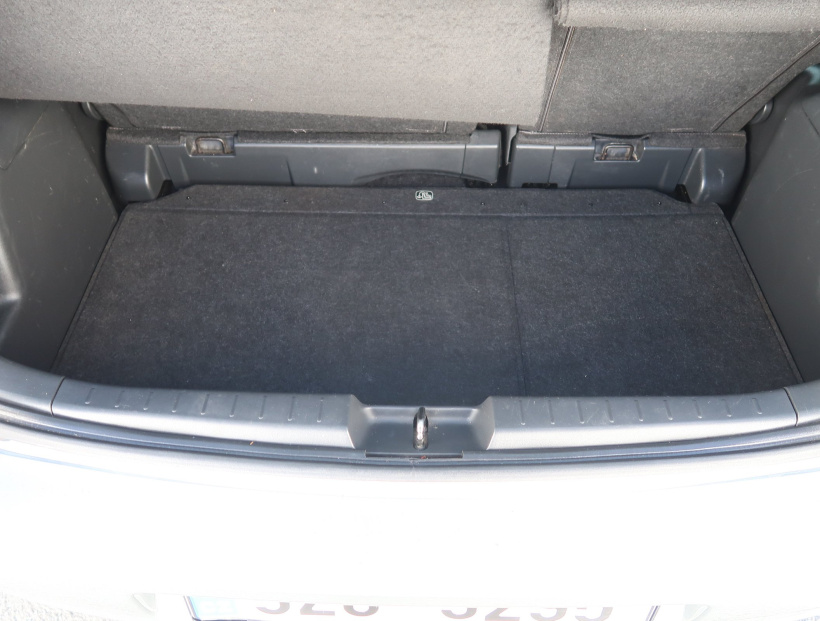 Toyota Yaris, 2008