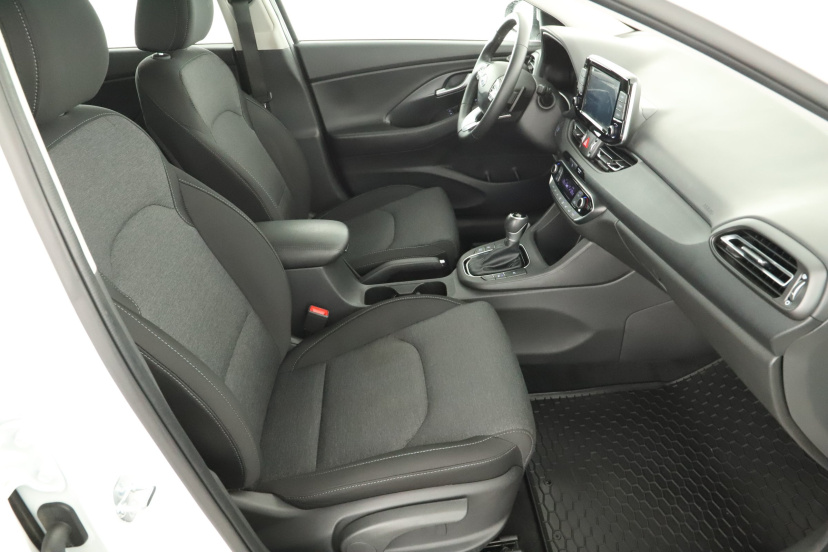 Hyundai i30, 2023