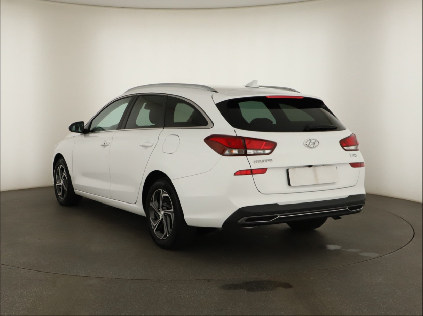 Hyundai i30, 2023