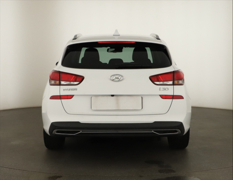 Hyundai i30, 2023