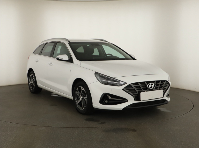 Hyundai i30, 2023