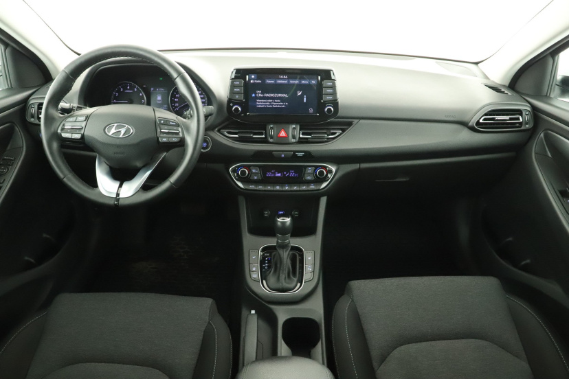 Hyundai i30, 2023