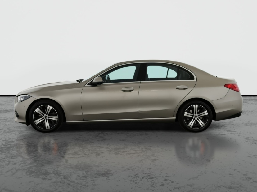 Mercedes-Benz C, 2022