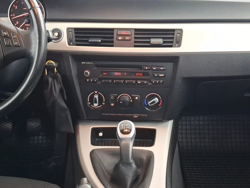 BMW 3, 2010