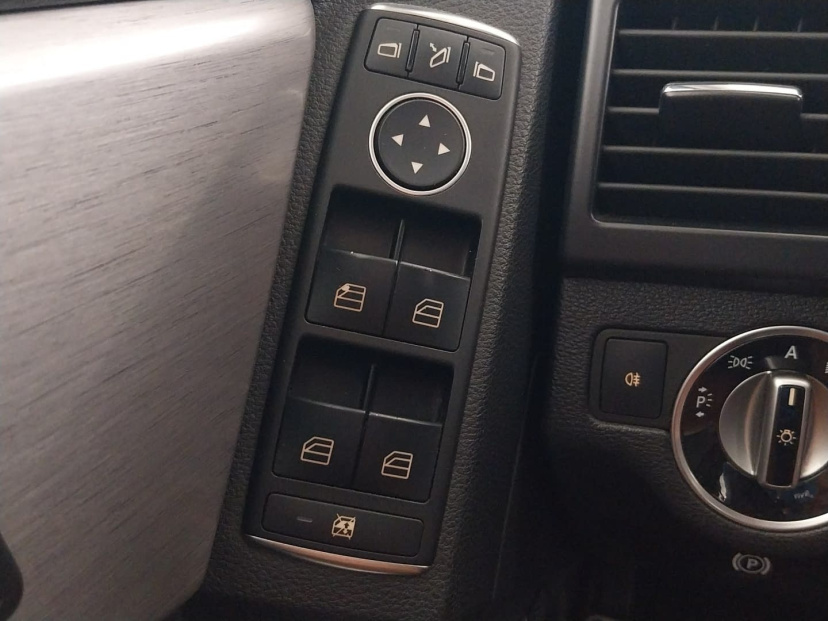 Mercedes-Benz GLK, 2011