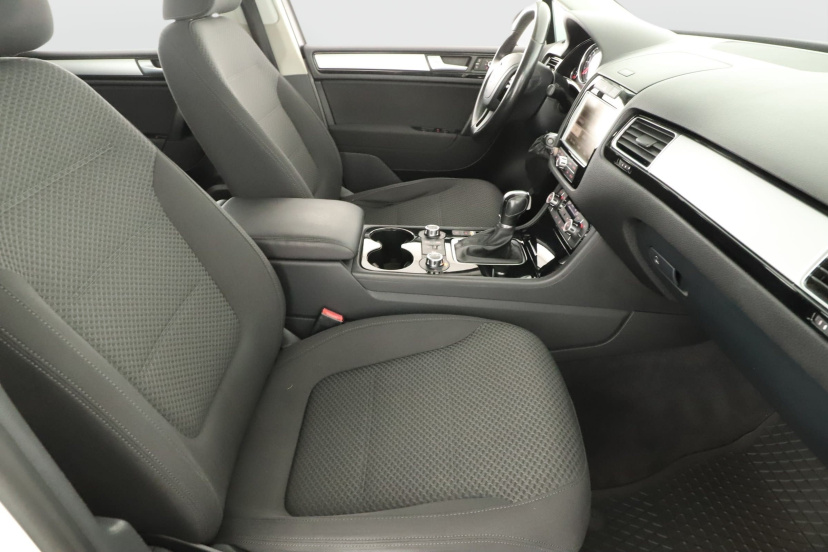 Volkswagen Touareg, 2014