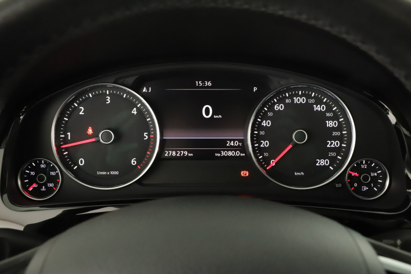 Volkswagen Touareg, 2014