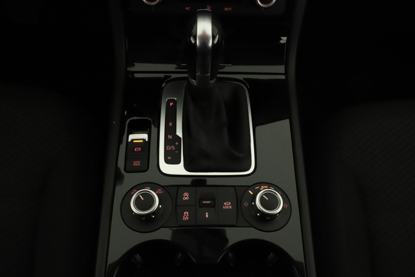 Volkswagen Touareg, 2014