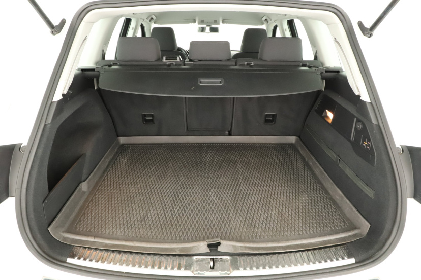Volkswagen Touareg, 2014