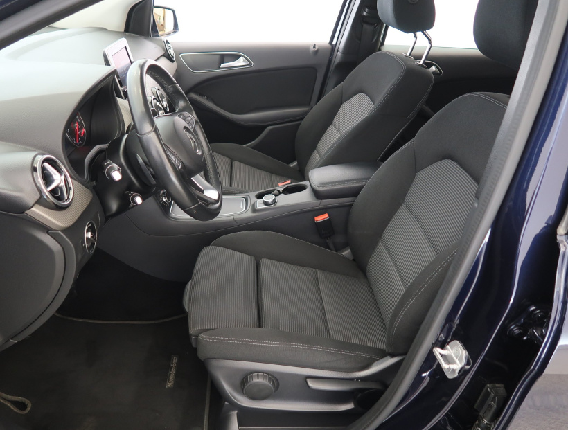 Mercedes-Benz B, 2017