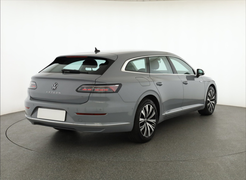Volkswagen Arteon, 2022