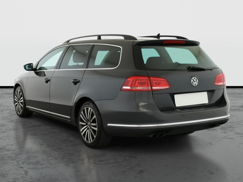 Volkswagen Passat, 2011