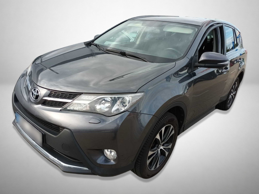 Toyota RAV 4, 2015