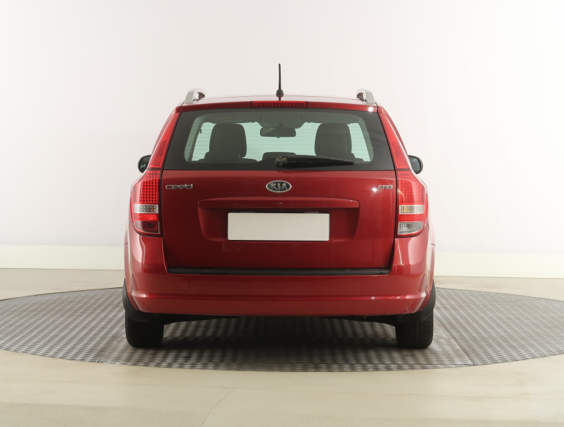 Kia Ceed, 2010