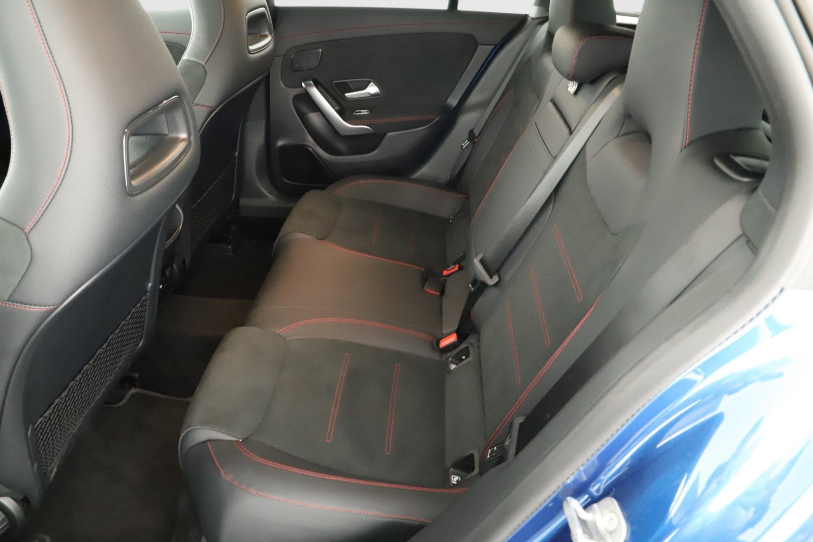Mercedes-Benz CLA - 2025