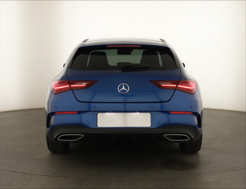 Mercedes-Benz CLA, 2025