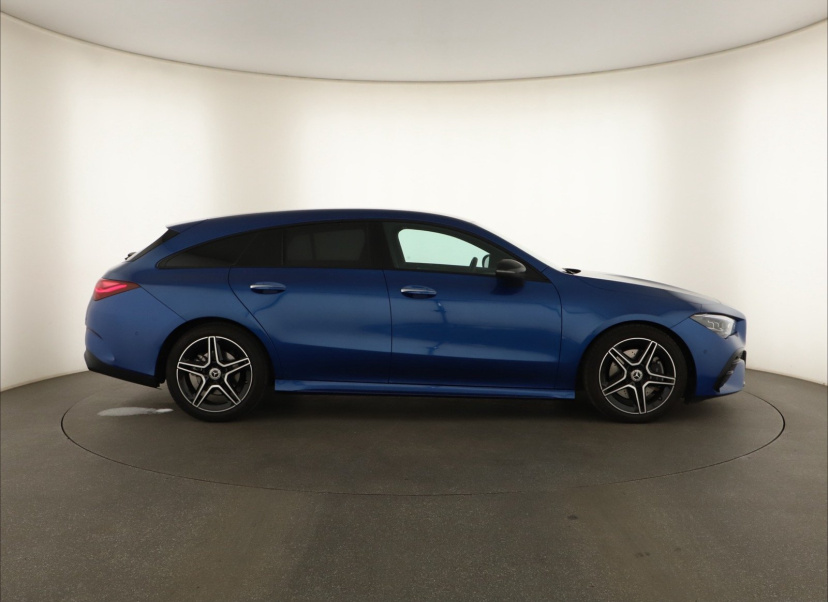 Mercedes-Benz CLA, 2025