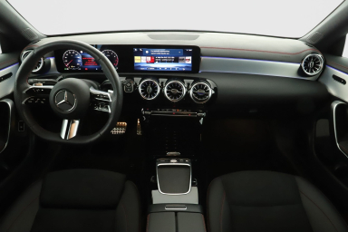 Mercedes-Benz CLA - 2025