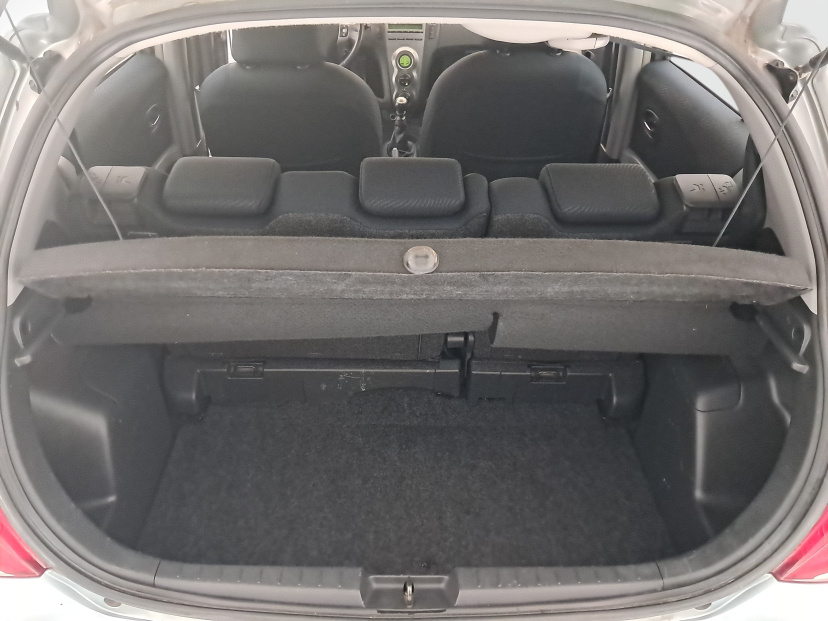 Toyota Yaris, 2009