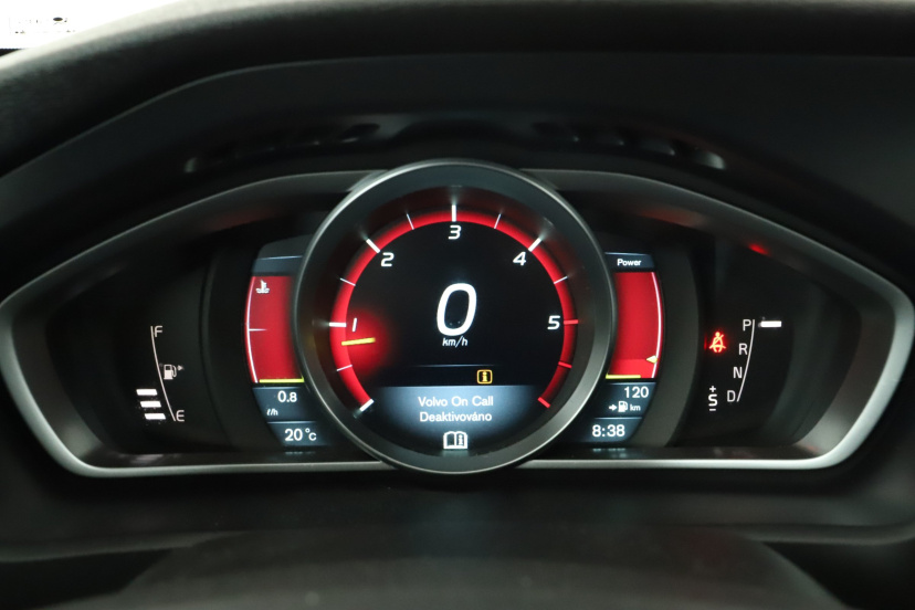 Volvo V40, 2014